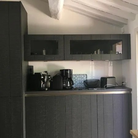 Сasa de vacaciones La Maison Et Son Adorable Jardin Clos