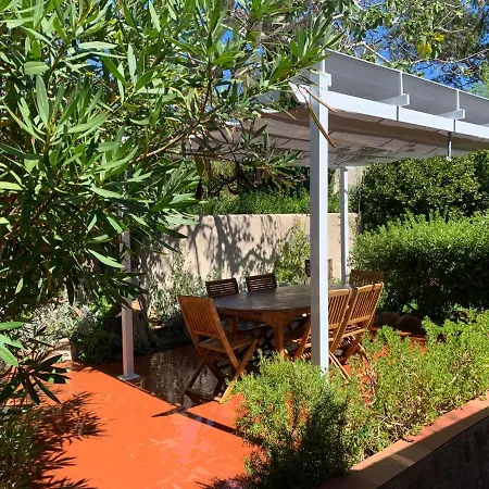 Сasa de vacaciones La Maison Et Son Adorable Jardin Clos *