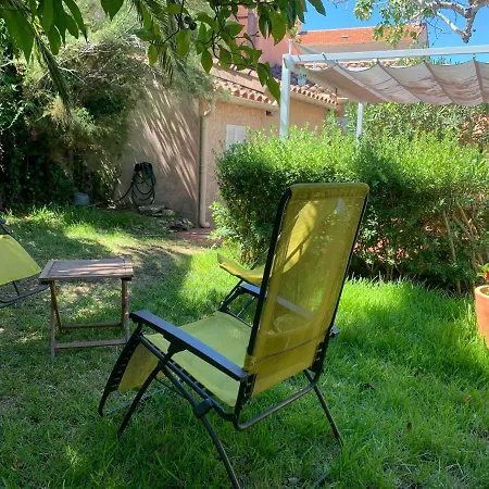Сasa de vacaciones La Maison Et Son Adorable Jardin Clos