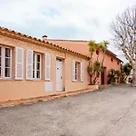 La Maison Et Son Jardin Clos 別荘 *
