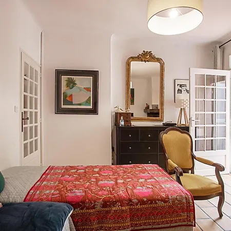 بيت للعطل La Maison Et Son Jardin Clos