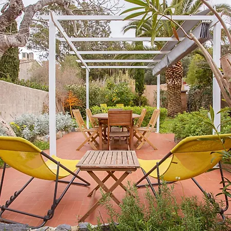 La Maison Et Son Jardin Clos بيت للعطل بوركيرول
